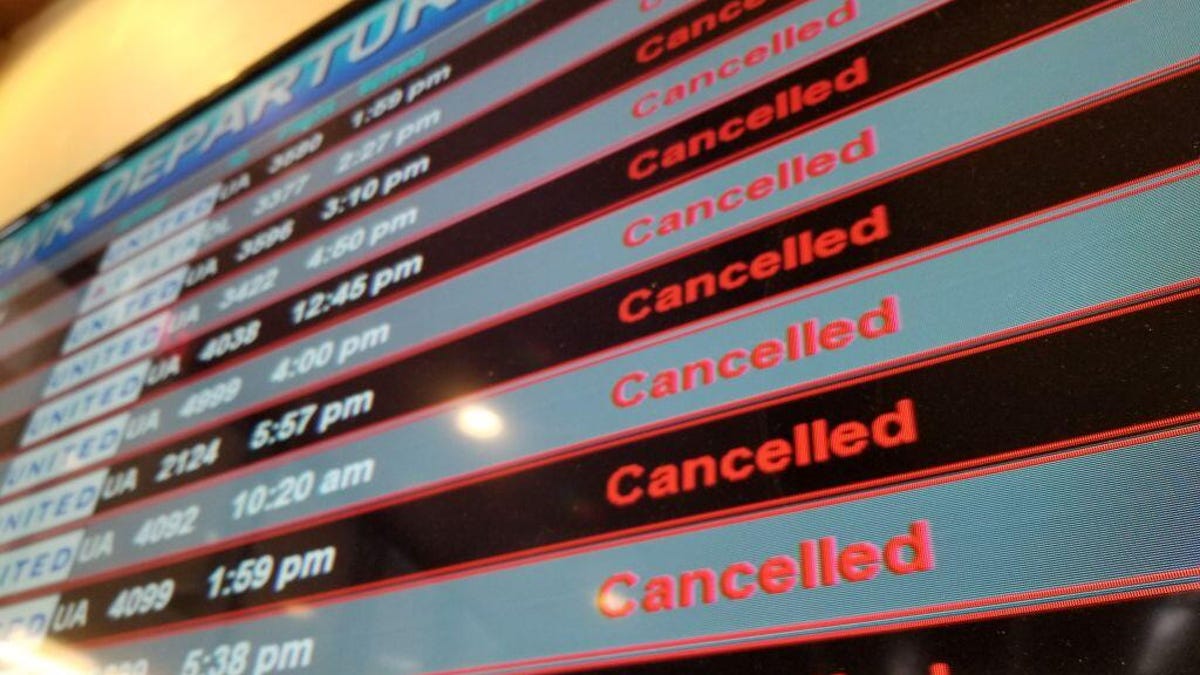 뉴어크 공항 지연 및 결항 피하기: 여행의 악몽에서 벗어나는 방법